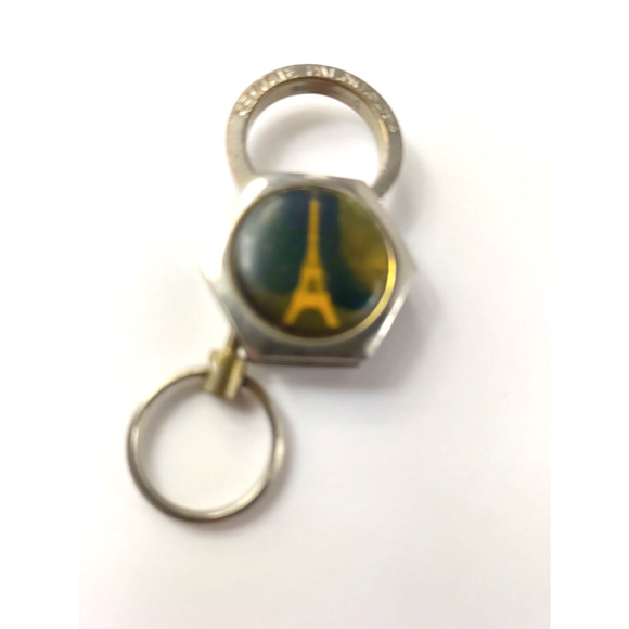 Vintage Eiffel Tower Keychain Flawed France - Picture 5 of 8